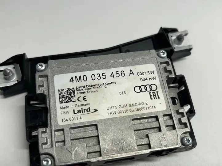 Seat Leon (5F) (2012 - 2019)  4M0035456A Усилитель антенны