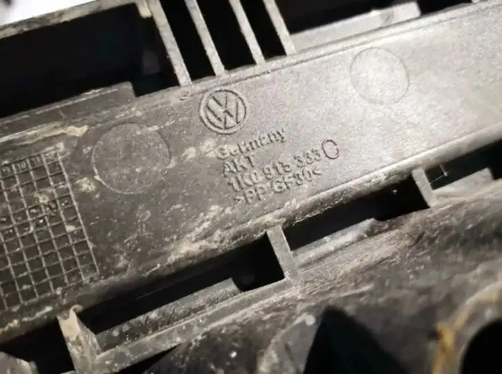 Volkswagen Tiguan (2007 - 2011) 1k0915333c Ящик аккумулятора — фото 3