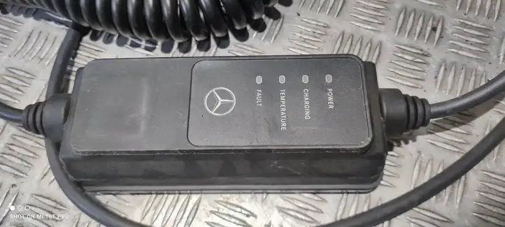 Mercedes-Benz GLC X253/C253 (2015 - ) 35136909 Кабель для зарядки электромобилей — фото 4