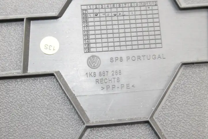 Volkswagen Scirocco (2008 - 2014) 1K8867287 Прочие внешние детали — фото 9