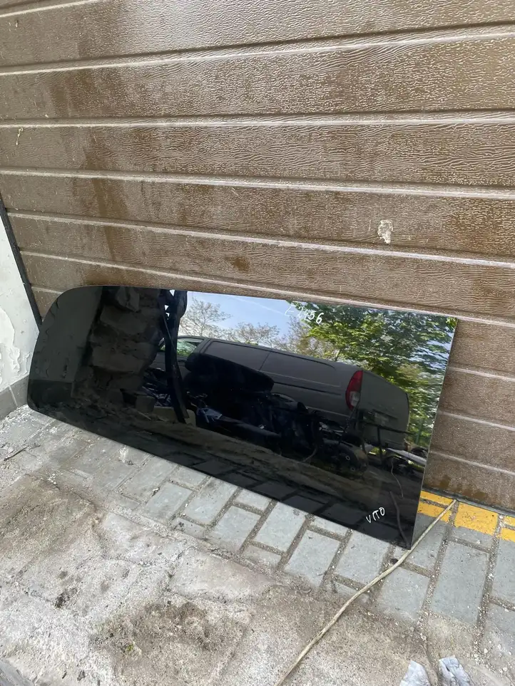 Mercedes-Benz Vito W447 (2014 - ) 43R004536 Стекло задней двери — фото 3
