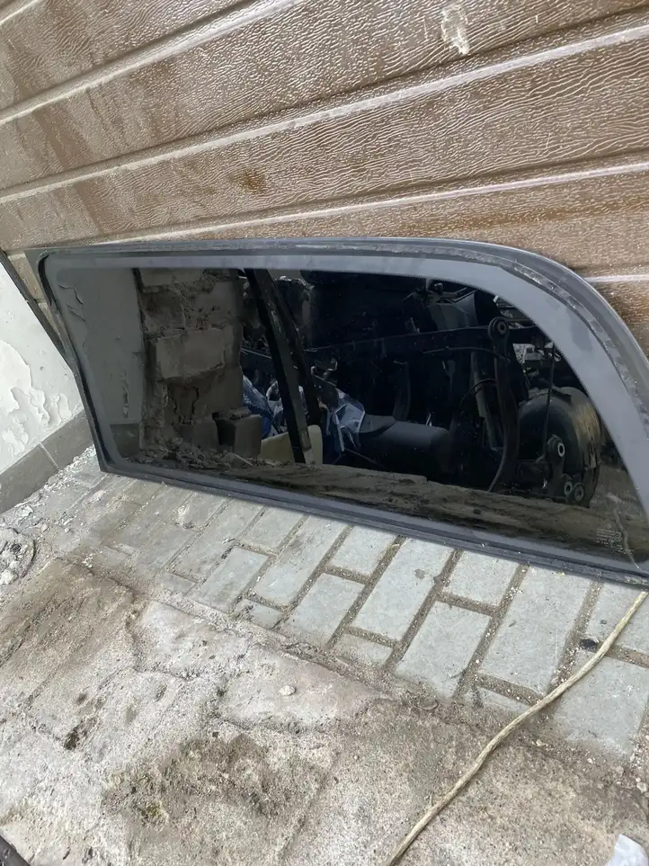 Mercedes-Benz Vito W447 (2014 - ) 43R004536 Стекло задней двери — фото 4