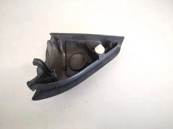Toyota Corolla E120 E130 (2000 - 2004) 6749112480 Прочие детали салона — фото 2