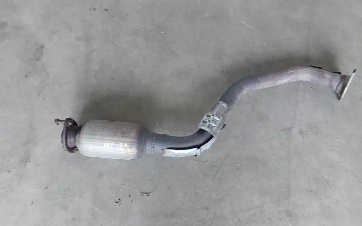 Toyota RAV 4 (XA40) (2012 - 2018) Катализатор / DPF / FAP — фото 1