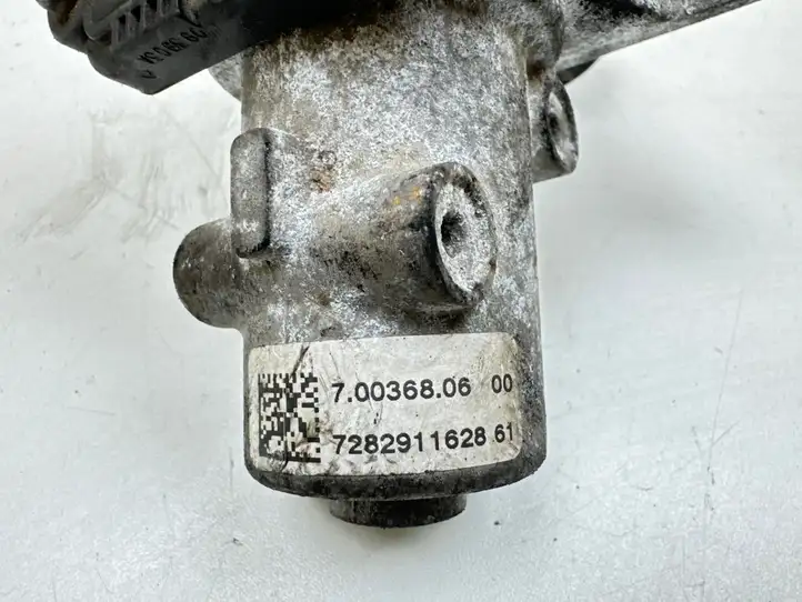 Nissan Note (E11) (2006 - 2014) 7003680600 Клапан EGR — фото 4