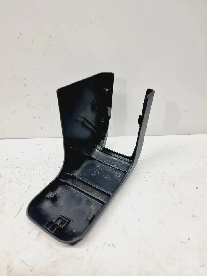 Nissan X-Trail T32 (2014 - 2021)  882714BK0A Другая деталь салона