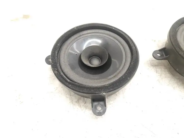 Subaru Outback (2009 - 2014) 86301AJ020 Динамики задних дверей — фото 2