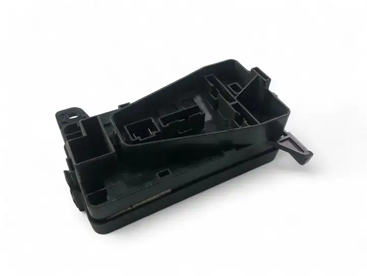 Land Rover Freelander (2003 - 2006) 39017435 Крышка ящика предохранителей — фото 1