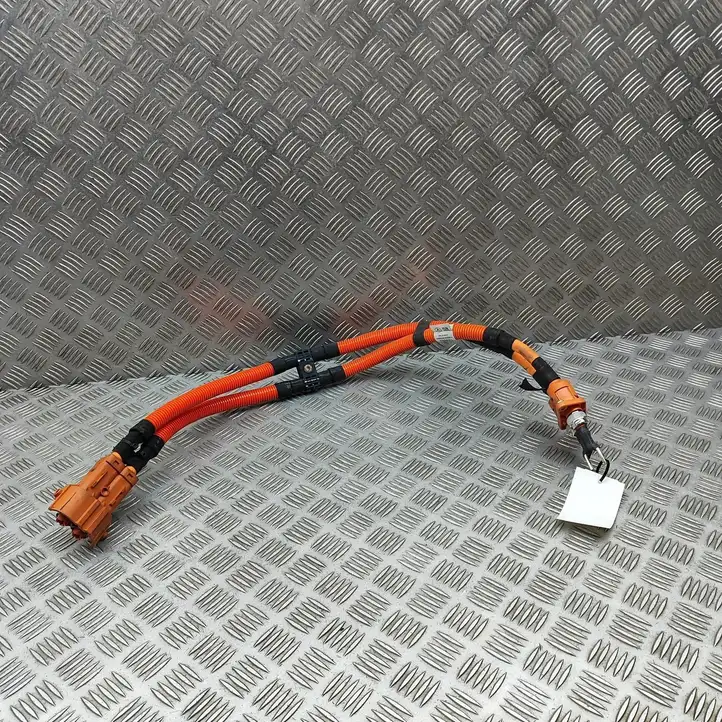 Mercedes-Benz EQB (2021 - )  A2435402511 Другой проводник