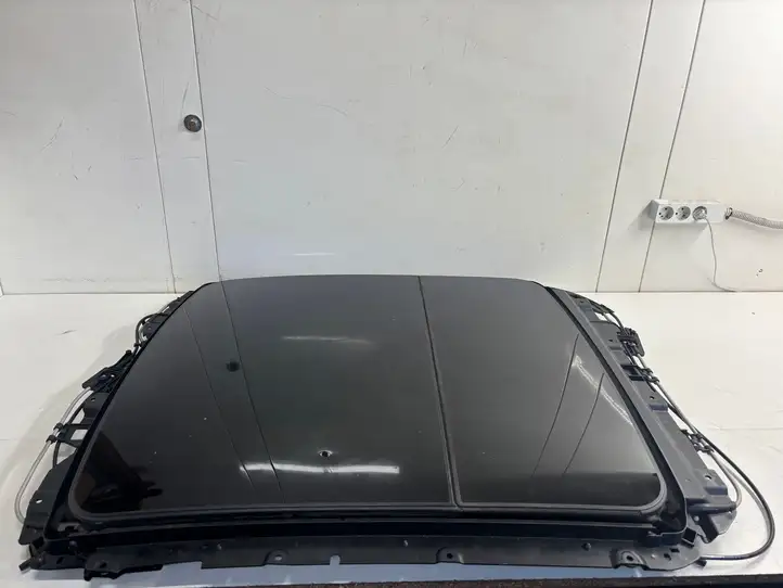 Volvo XC60 (2008 - 2013) 10022019A Панорамная крыша / стеклянный люк — фото 1