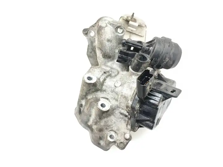 Ford Kuga I (2008 - 2012) 30725855 Охладитель клапана EGR — фото 4