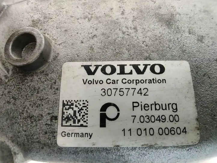 Volvo V60 (2010 - 2013) 30757742 Охладитель клапана EGR — фото 8