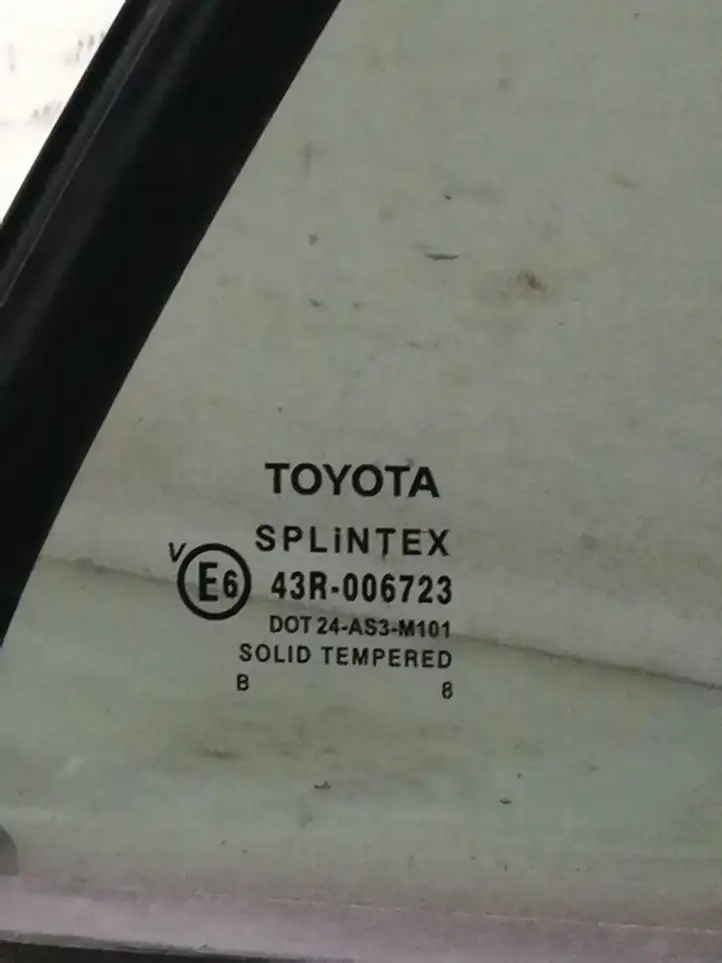Toyota Avensis T250 (2006 - 2009) AS3 Форточка двери — фото 2