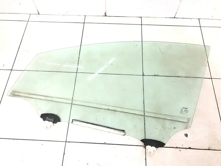 Toyota Corolla Verso AR10 (2004 - 2009) 43R00097 Стекло передней двери — фото 1