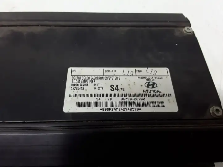 Hyundai Santa Fe (2000 - 2005) 9639026700 Усилитель звука — фото 3