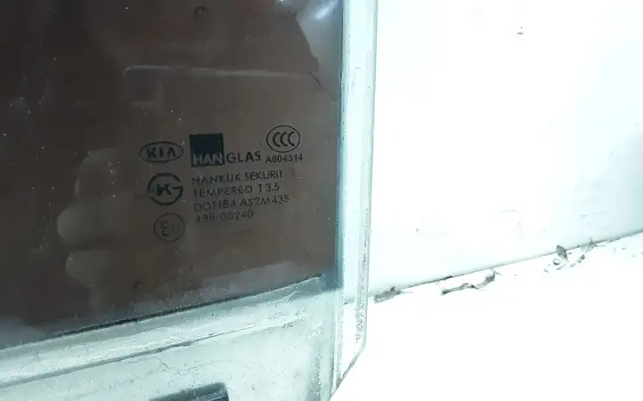 Kia Sorento (2002 - 2006) 43R00240 Стекло задней двери — фото 2