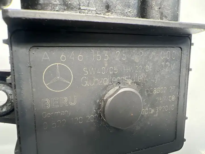 Mercedes-Benz C W204 (2007 - 2014) A6461532579 Реле накала свечей — фото 4