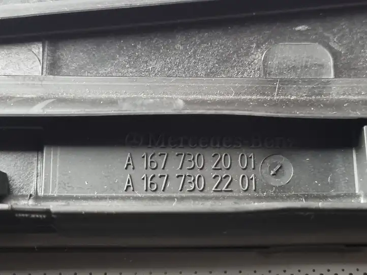 Mercedes-Benz GLS X167 (2019 - ) A1677302001 Форточка двери — фото 10