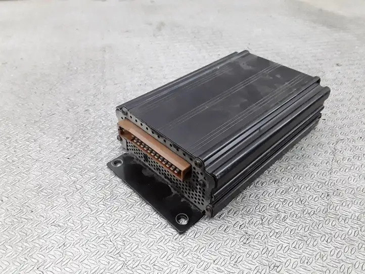 Audi A6 S6 C5 4B (1997 - 2001) AMP3510C5APROD Усилитель звука — фото 1
