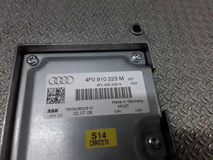 Audi A6 S6 C6 4F (2004 - 2008) 4F0910223M Усилитель звука — фото 2