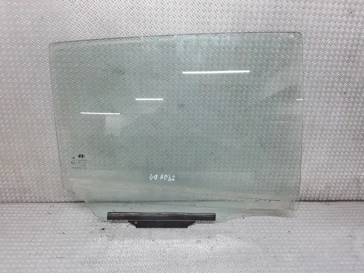 Hyundai i20 (PB PBT) (2008 - 2012) Стекло задней двери — фото 1