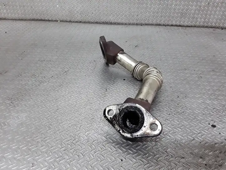 Chevrolet Captiva (2006 - 2011) Трубка EGR — фото 2