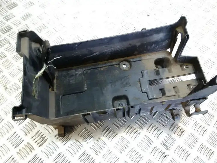 Opel Insignia A (2008 - 2017)  13255614 Ящик аккумулятора