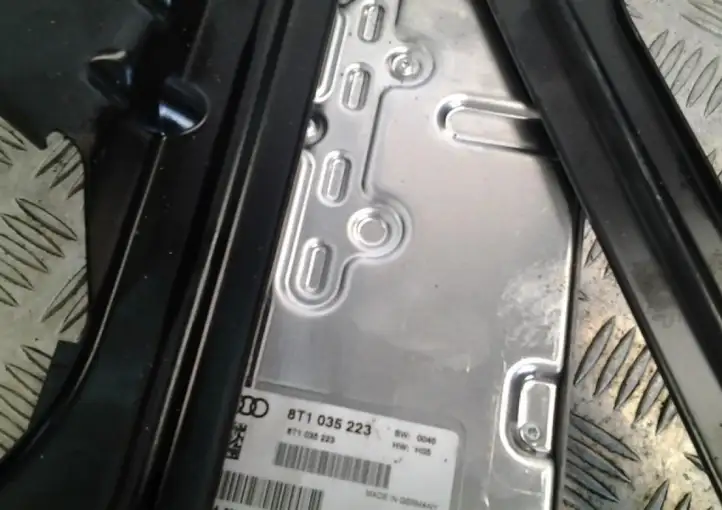 Audi S5 8T (2011 - 2016) 8T1035223 Усилитель звука — фото 3