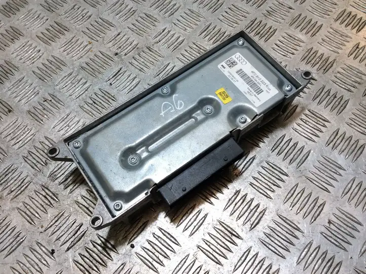 Audi A6 S6 C6 4F (2004 - 2008) 4F0910233K Усилитель звука — фото 2