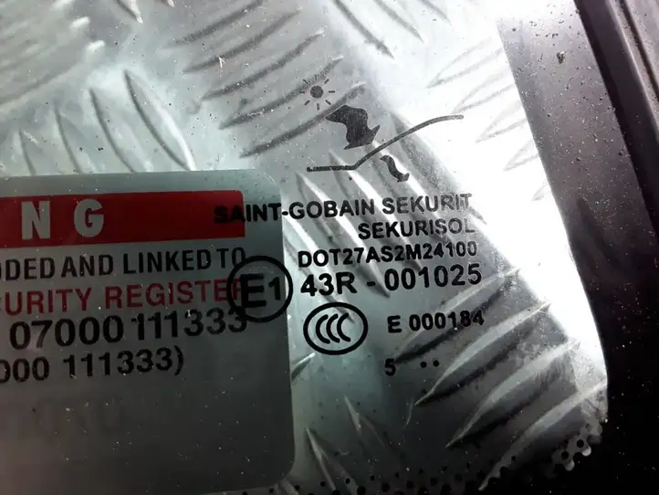 Saab 9-3 Ver2 (2008 - 2016)  DOT27AS2M24100 Форточка двери