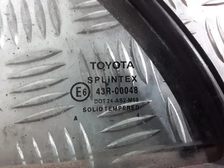 Toyota Avensis T250 (2003 - 2006) 43R00048 Форточка двери — фото 2