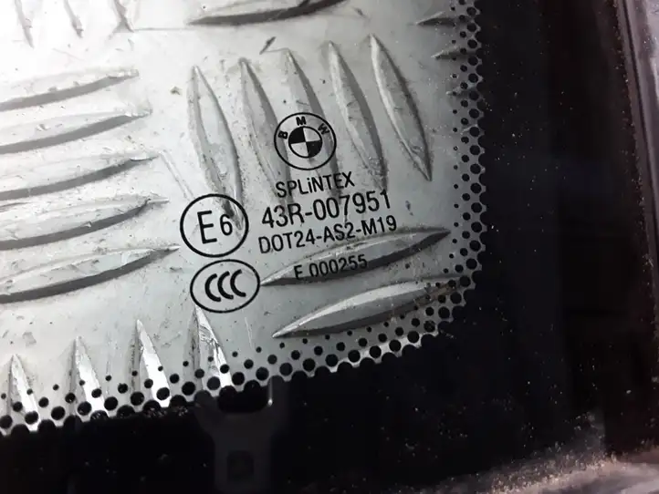 BMW 5 E60 E61 (2004 - 2010) 43R007951 Боковое стекло в середине кузова — фото 2