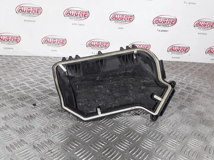 Audi A4 S4 B8 8K (2007 - 2011) 8K1907613B Крышка ящика предохранителей — фото 1