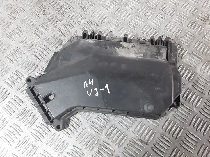 Audi A4 S4 B8 8K (2007 - 2011) 8K1907613B Крышка ящика предохранителей — фото 1