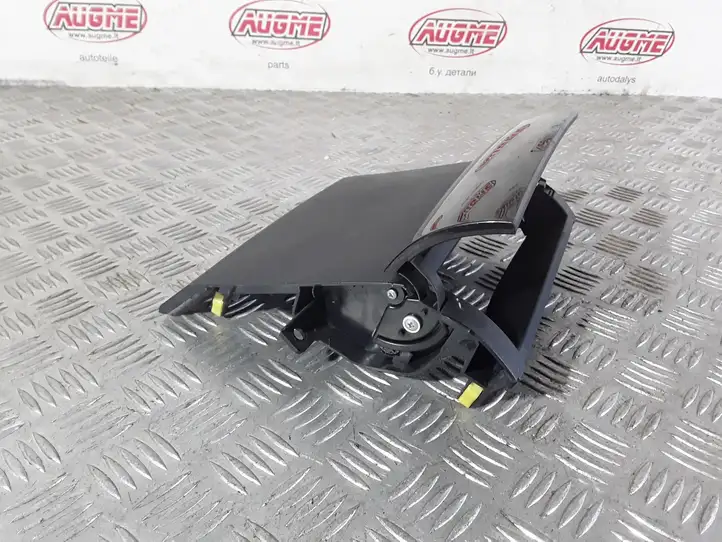 Toyota Prius (XW20) (2003 - 2009) 5542047010 Прочие детали салона — фото 3