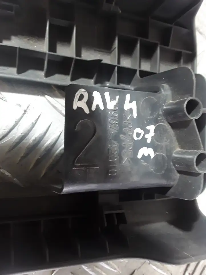 Toyota RAV 4 (XA30) (2006 - 2016) 7996742040 Прочие детали салона — фото 2