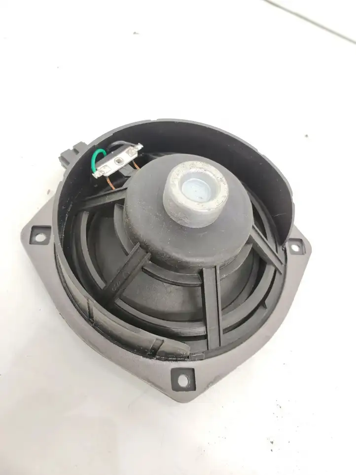 Hyundai Tucson JM (2004 - 2009) Динамики передних дверей — фото 2