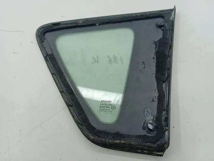 Toyota Corolla Verso AR10 (2004 - 2009) 43R00048 Заднее боковое стекло — фото 4