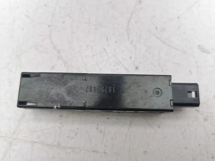 Toyota Corolla E210 E21 (2018 - ) 19298487 Антенна системы Keyless — фото 2