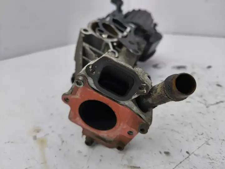 Opel Zafira C (2014 - 2016) 55577443 Охладитель клапана EGR — фото 6