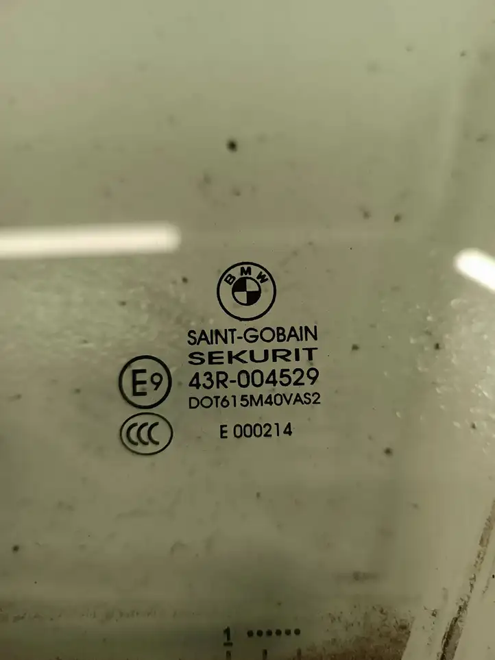 BMW X3 F25 (2010 - 2017) 43R004529 Стекло передней двери — фото 3