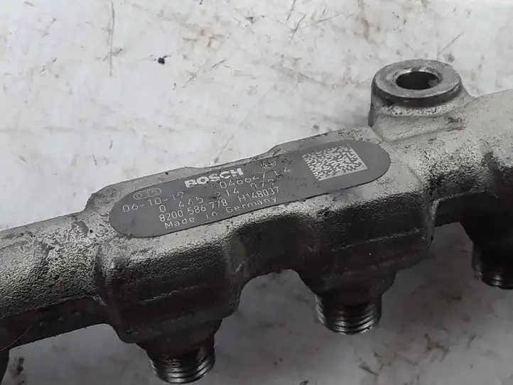 Renault Master II (2004 - 2010) 8200586778 Магистральная топливная трубка — фото 2
