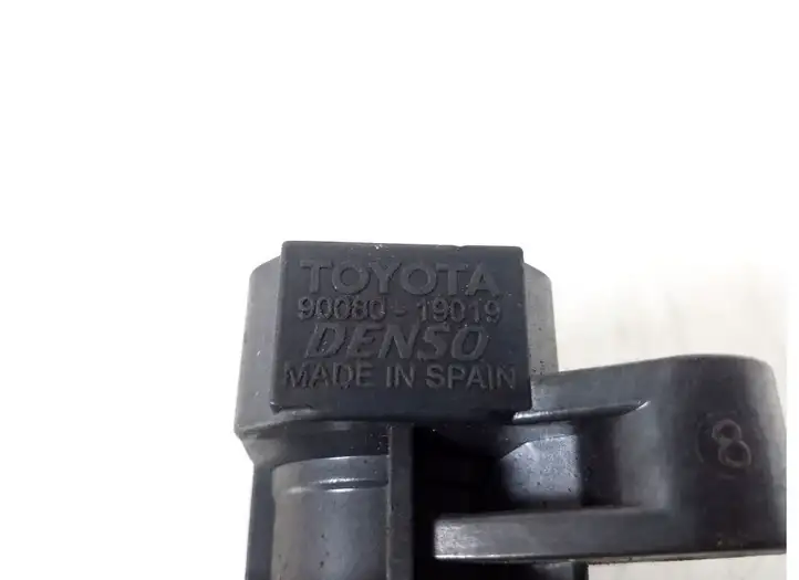 Toyota Corolla Verso AR10 (2004 - 2009) 90080-19019 Катушка зажигания — фото 3