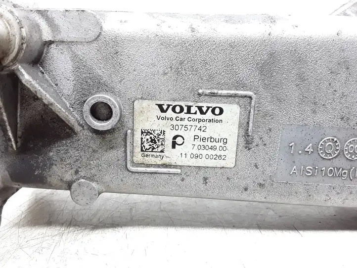 Volvo V60 (2010 - 2013) 30757742 Охладитель клапана EGR — фото 2