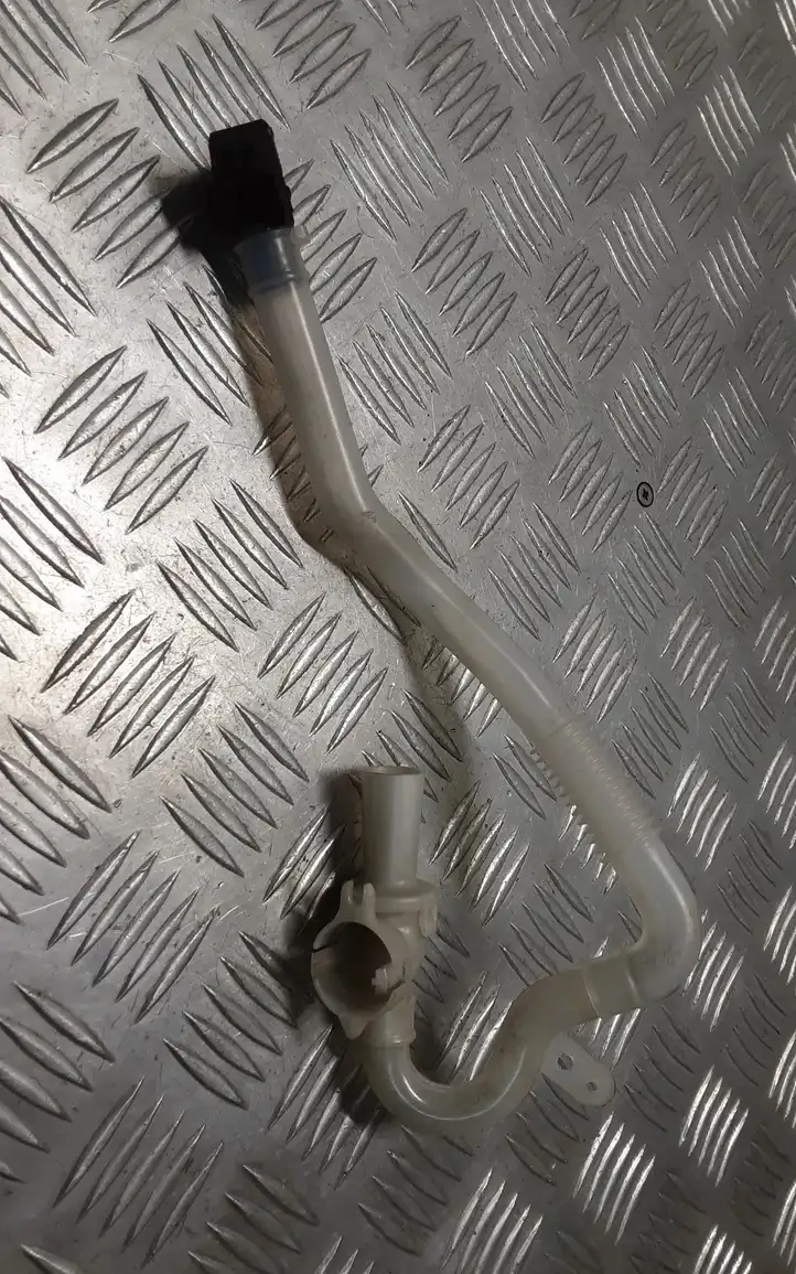 Toyota Avensis T250 (2003 - 2006) 8723305010 Прочие детали салона — фото 1