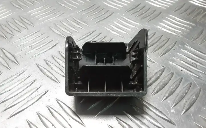 (2012 - 2016) 31306756 Прочие детали салона — фото 4