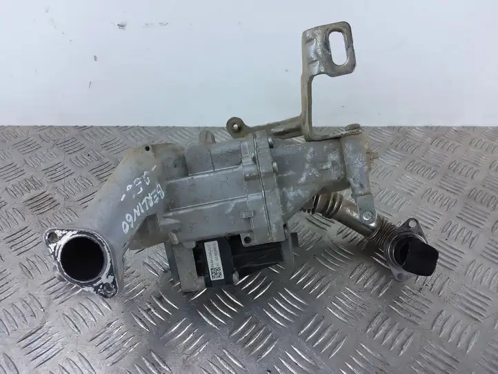 Citroen Berlingo (2012 - 2015) 9802194080 Охладитель клапана EGR — фото 11