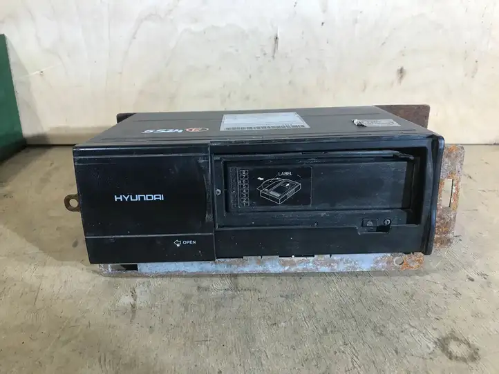 Hyundai XG (1999 - 2002) HAC800HE CD/DVD чейнджер — фото 3