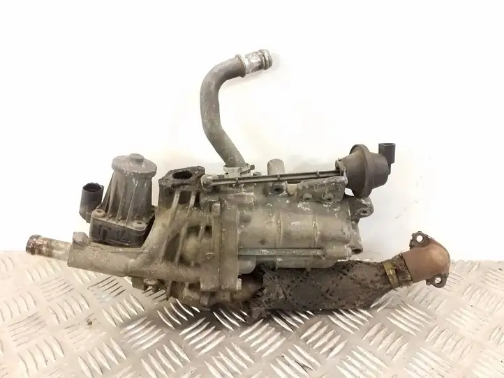 Land Rover Range Rover Sport L494 (2009 - 2013) 9X2Q9U438CA Охладитель клапана EGR — фото 1
