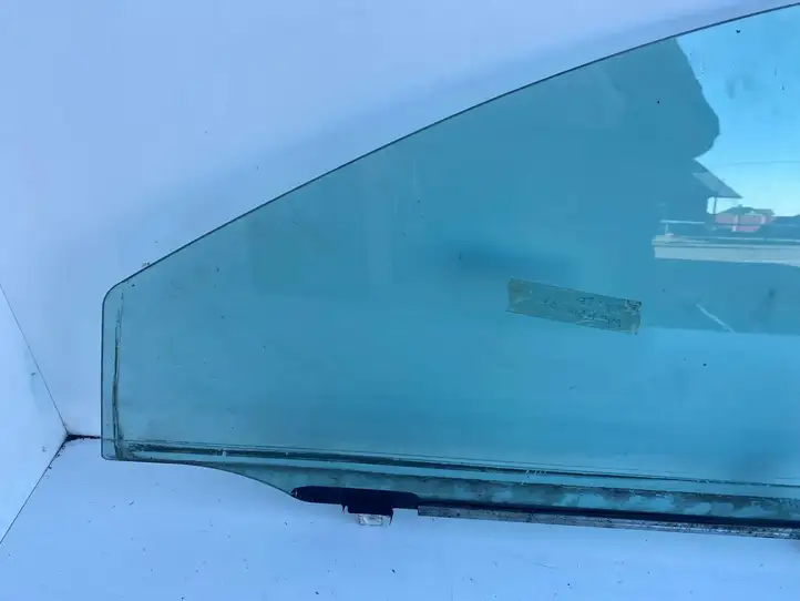 Toyota Avensis T250 (2003 - 2006) Стекло передней двери — фото 9